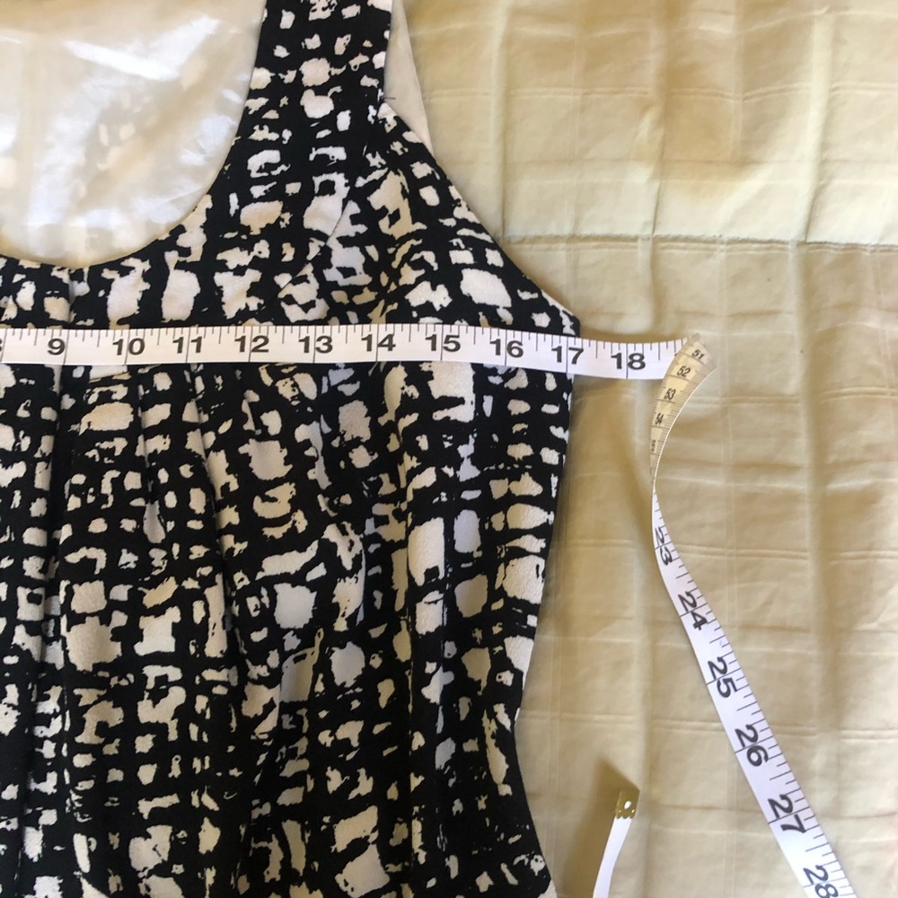 Kate Spade Sleeveless Black & White Design Top M - Picture 7 of 10